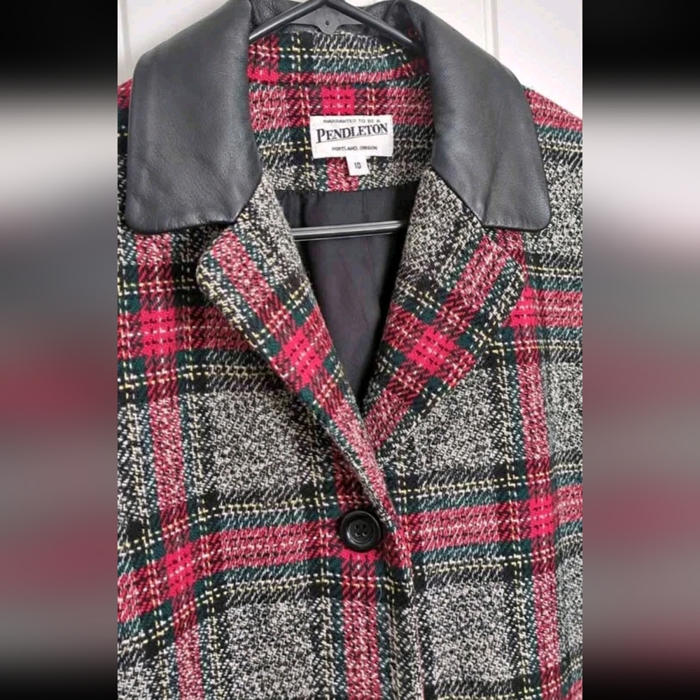 Vintage Wool Pendleton Plaid Jacket - image 3
